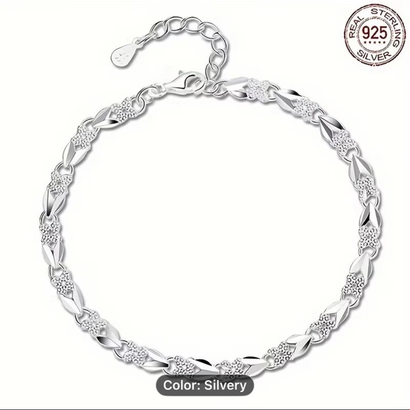 NEW Sterling Silver Charm Bracelet - Picture 7 of 8